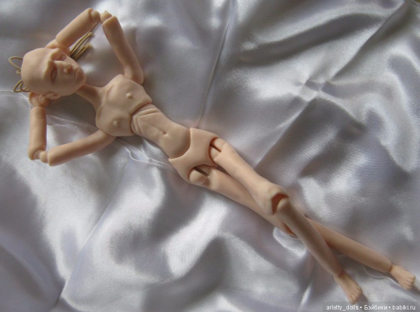 Куколка своими руками: шарнирный Пьеро (фото 6)