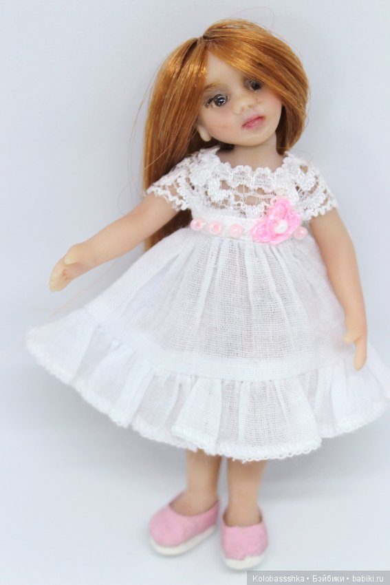 Миниатюра 1/12 Первая куколка