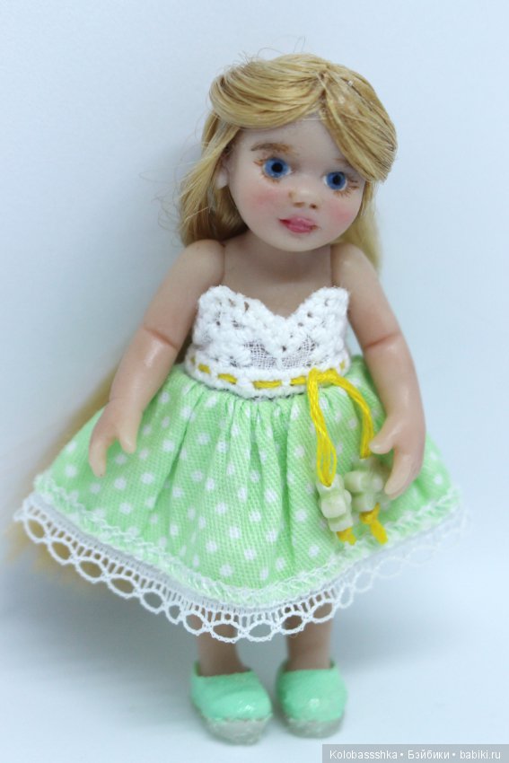 Миниатюра 1/12 Вторая куколка (фото 8)