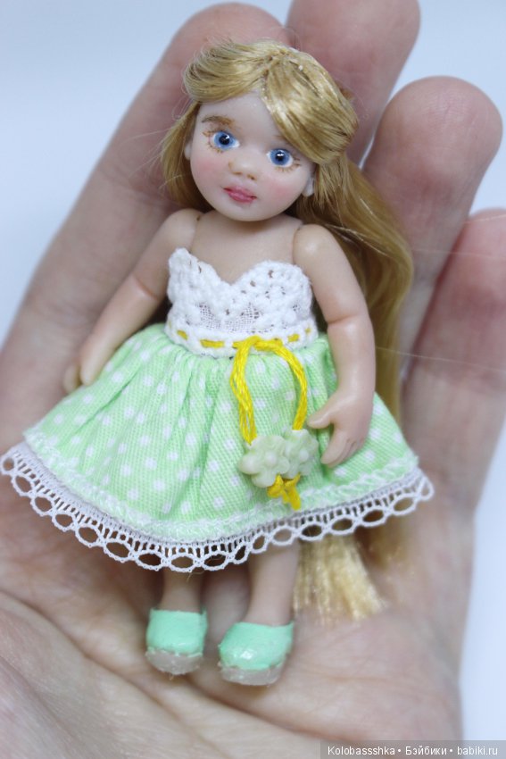 Миниатюра 1/12 Вторая куколка (фото 10)