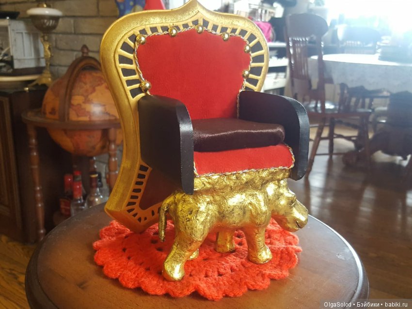 Белый Кролик - и в Стране чудес время неумолимо