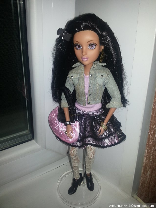 Смуглая красавица (ООАК Мокси Тинз Мелроуз)