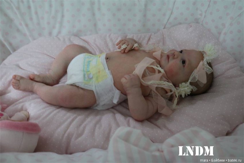 Realborn June Awake from Bountiful Baby, автор прототипа Marie Metayer