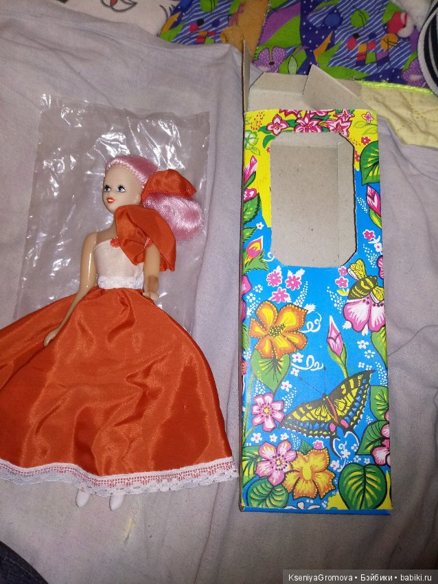 Моё коробочное счастье (Вика в родной коробке)