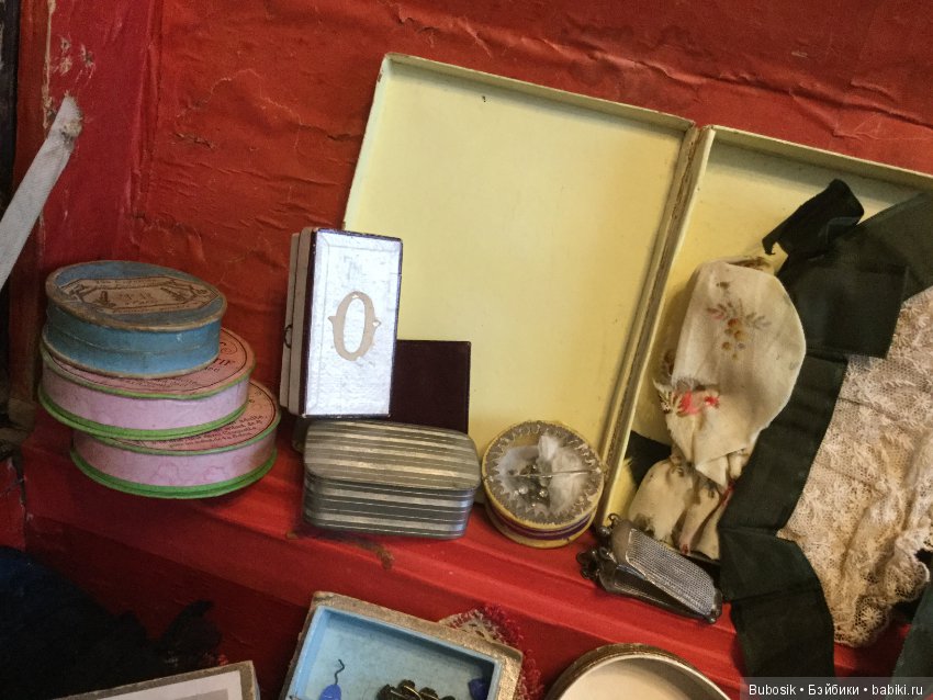 Призрак оперы или что лежит в сундуке Лили