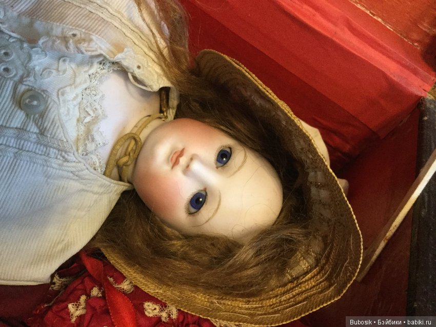 Призрак оперы или что лежит в сундуке Лили