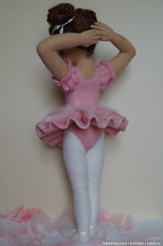 Тата. Маленькая балерина — Авторские куклы из шерсти (валяние): сухое (фото 7)