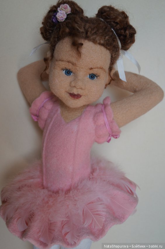 Тата. Маленькая балерина — Авторские куклы из шерсти (валяние): сухое (фото 2)