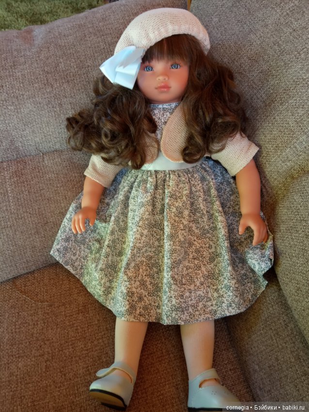 Испанская красавица с роскошными волосами Эли от Asi напоминающая очаровательную итальянку (фото 3)