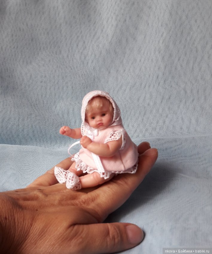 Авторские мини куколки из полимерной глины