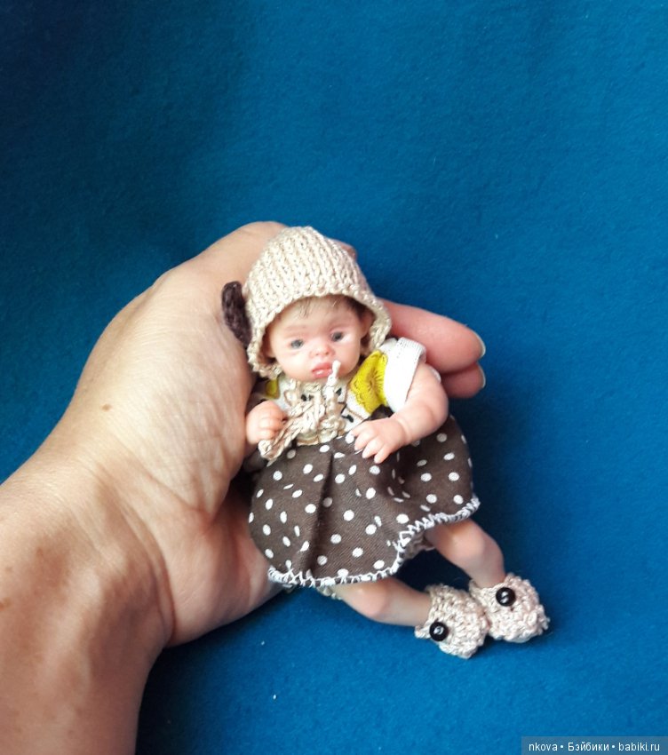 Авторские мини куколки из полимерной глины