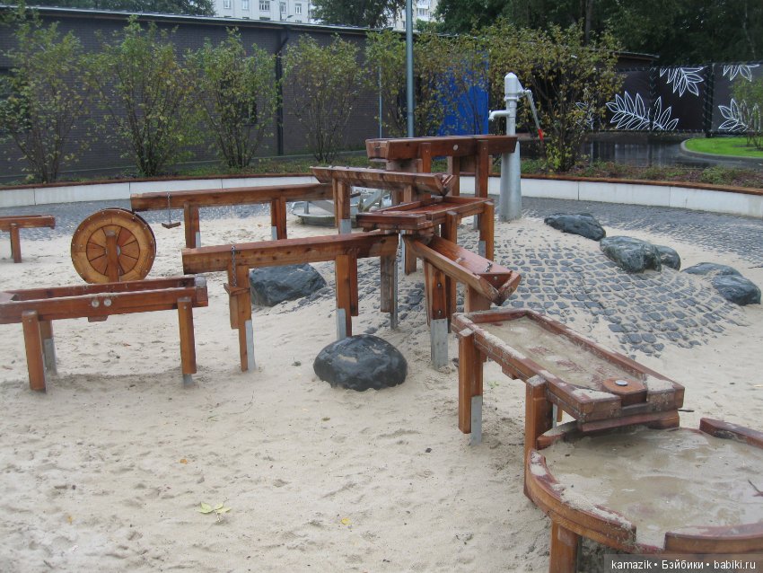 Парк Горького. Игровая площадка для всех возрастов. Часть 2 (фото 4)