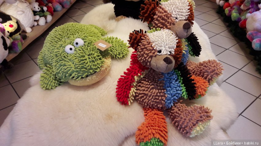 Милые игрушки в пражском магазинчике (фото 8)