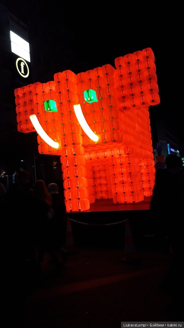 Девчонки,айда погуляем (2) Город света (фото 6)