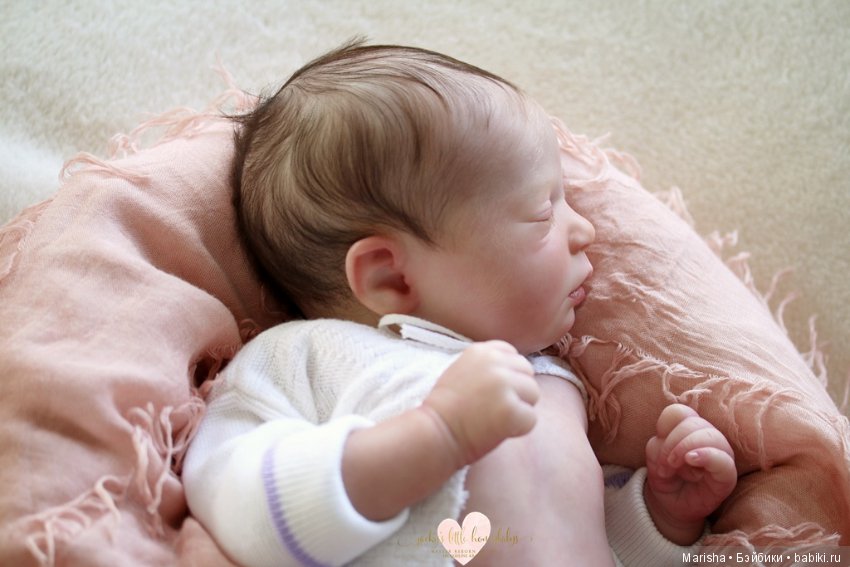 Skya by Bountiful Baby, автор прототипв Jacqueline Kramer