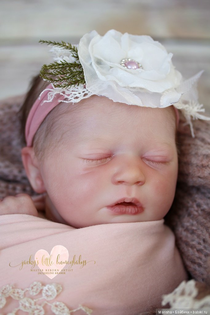 Skya by Bountiful Baby, автор прототипв Jacqueline Kramer