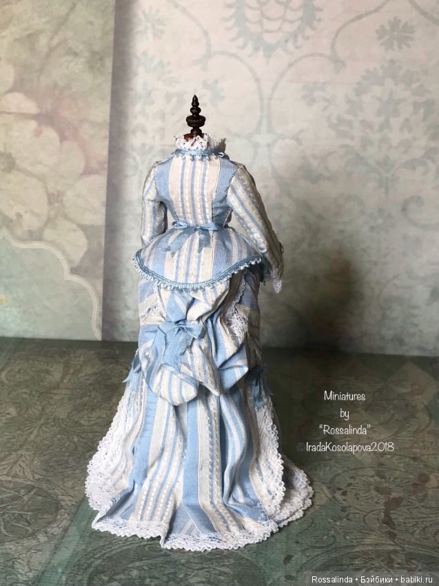 С модных страниц журнала. Коллекционная миниатюра 1/12