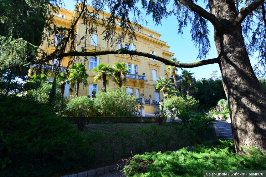 Куколки Schildkrot на отдыхе в Хорватии