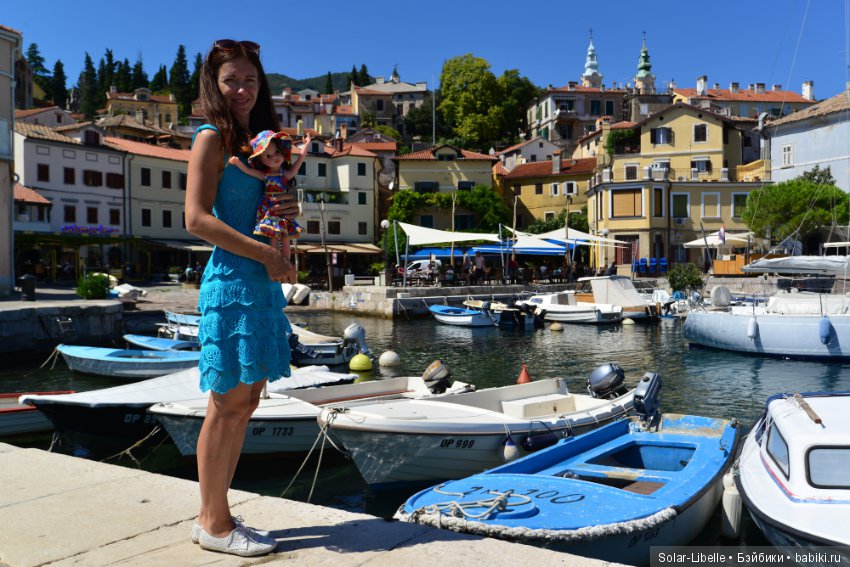 Куколки Schildkrot на отдыхе в Хорватии