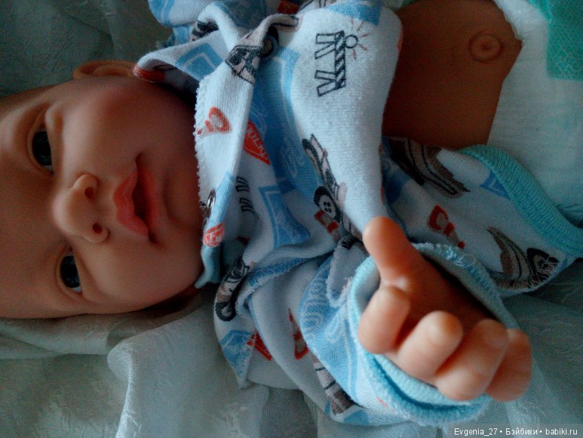 Приползли показаться — Куклы Nines d'Onil (Нинес): Миа (Mia)