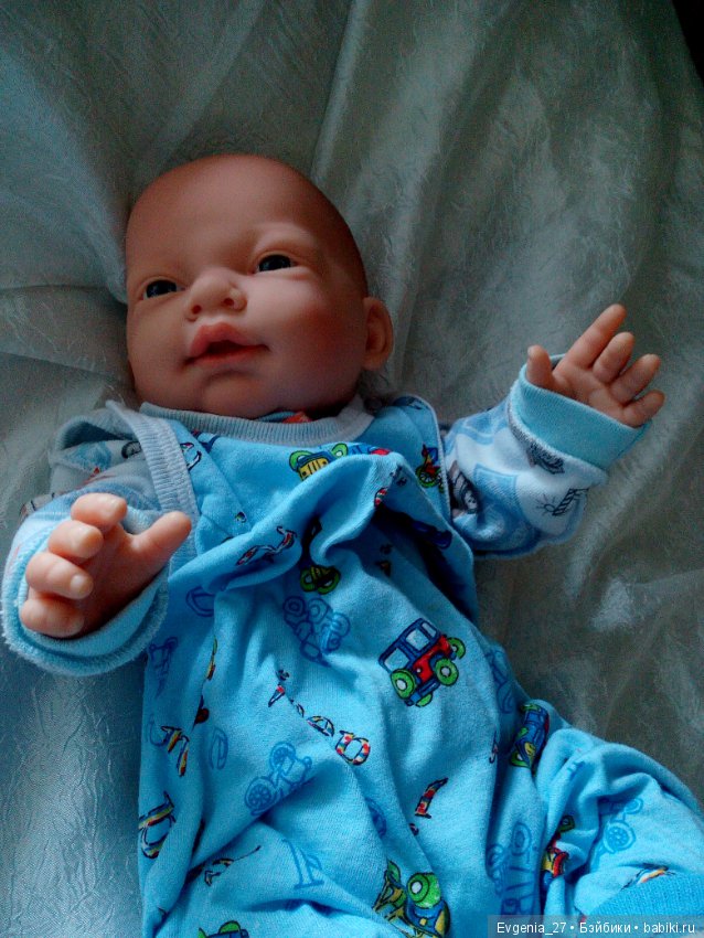 Приползли показаться — Куклы Nines d'Onil (Нинес): Миа (Mia)