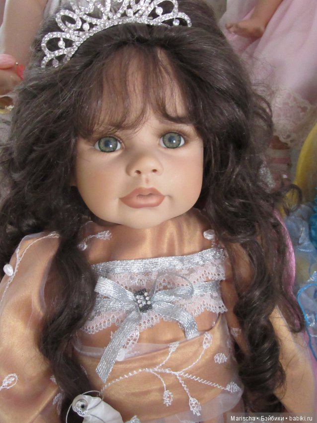 Цветы и куклы — Домашние коллекции кукол: фото собраний