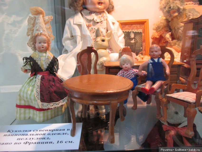 Выставка винтажных игрушек "Детский мир далёких лет" в Мытищинской картинной галерее (фото 3)