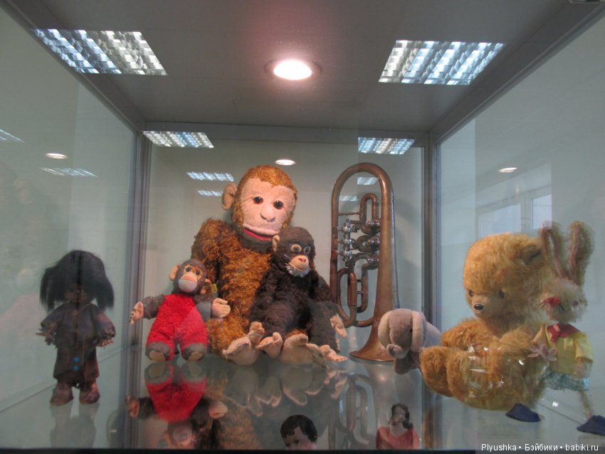 Выставка винтажных игрушек "Детский мир далёких лет" в Мытищинской картинной галерее