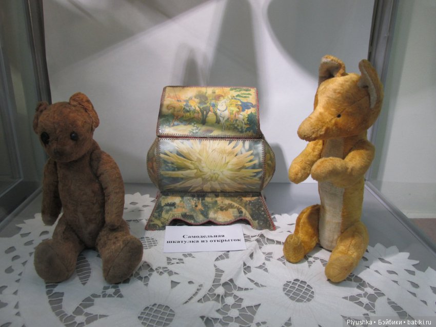Выставка винтажных игрушек "Детский мир далёких лет" в Мытищинской картинной галерее