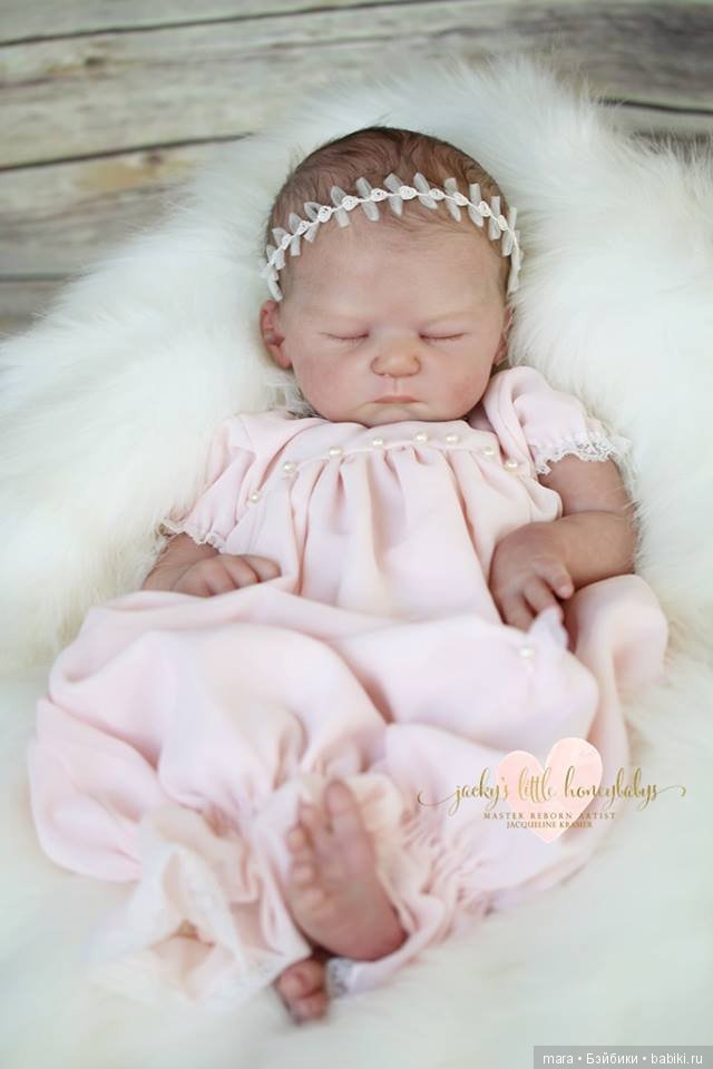 Eloise скульптора Maisa Said, автор прототипа Jacqueline Kramer