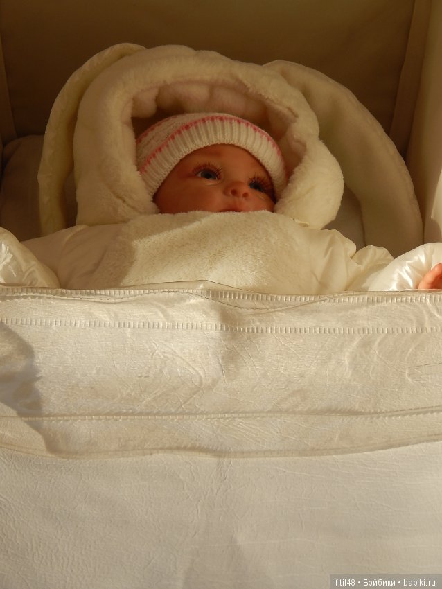 Новая кукла в новой коляске (фото 7)