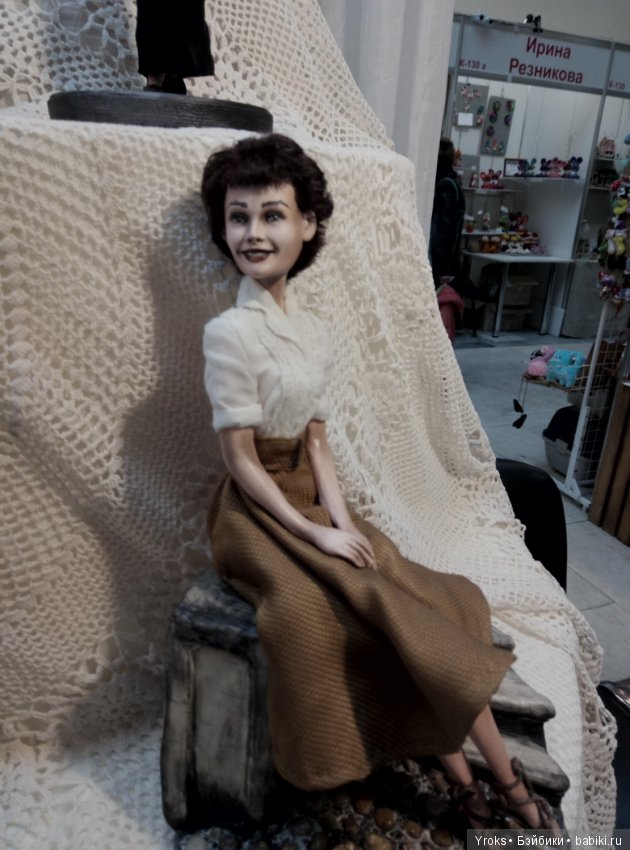 Октябрьская Модная Лялька в Киеве часть 1