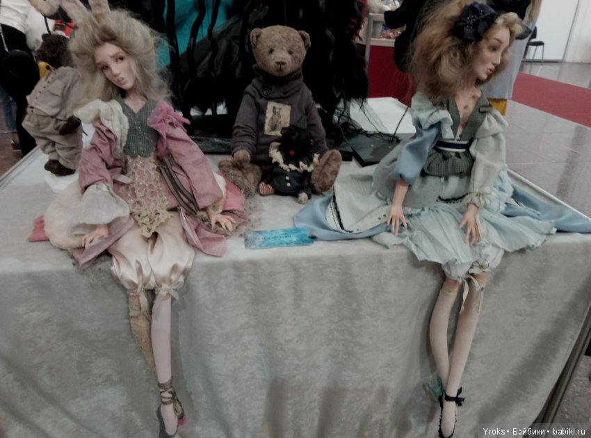 Октябрьская Модная Лялька в Киеве часть 2