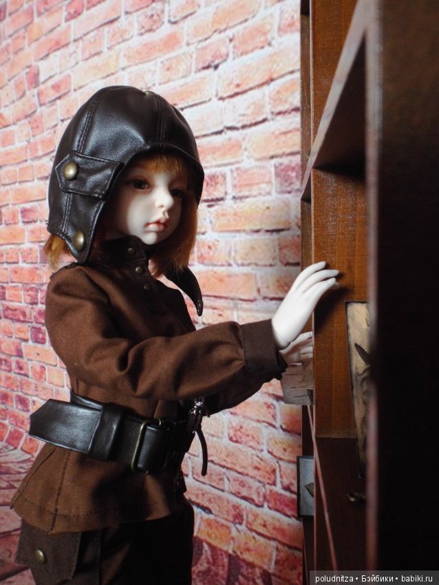 Девушка, которая больше не может летать. Экипаж. Часть 1