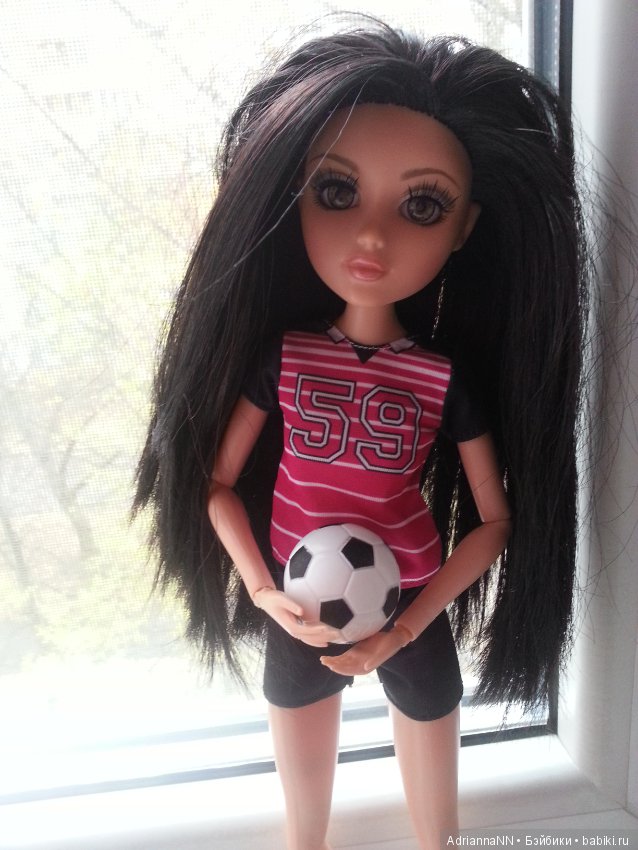 Футболистка Лея Мокси Тинз. Моя версия (фото 7)