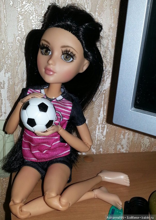 Футболистка Лея Мокси Тинз. Моя версия (фото 2)