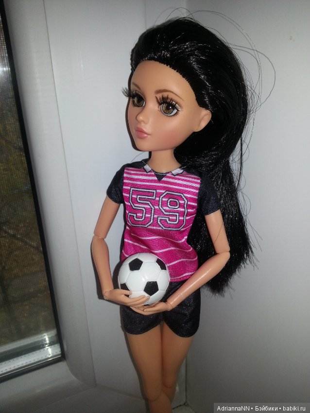 Футболистка Лея Мокси Тинз. Моя версия (фото 10)