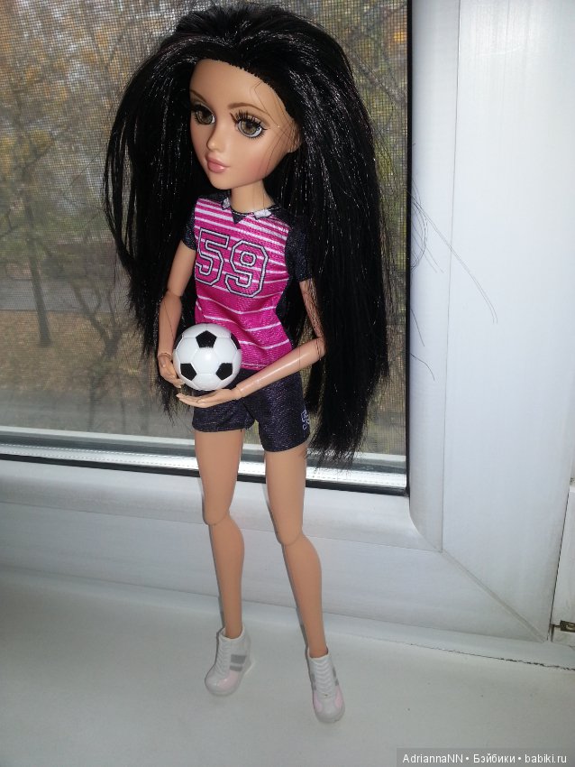 Футболистка Лея Мокси Тинз. Моя версия (фото 8)