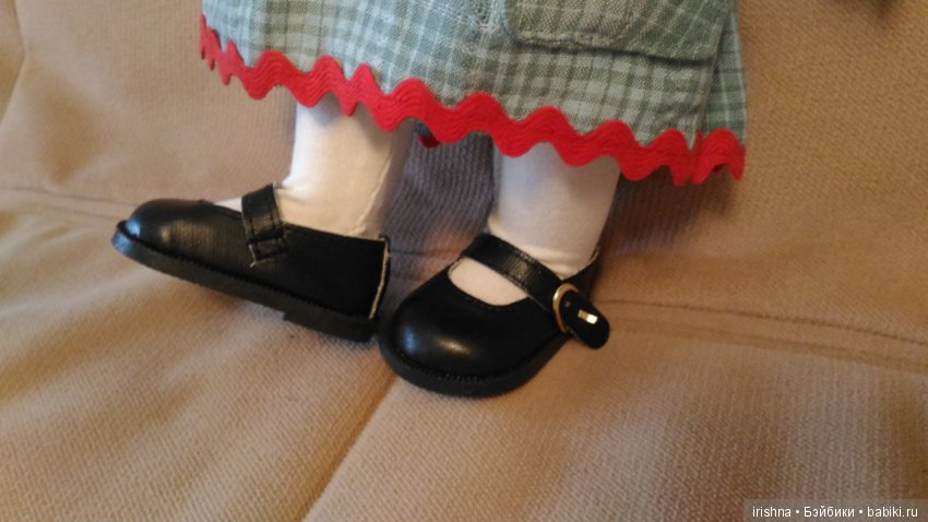 Каким куклам подошла обувь из Китая (фото 10)