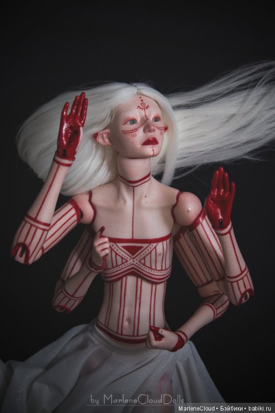 Эту - многорукий и божественный