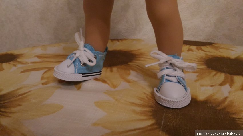 Каким куклам подошла обувь из Китая