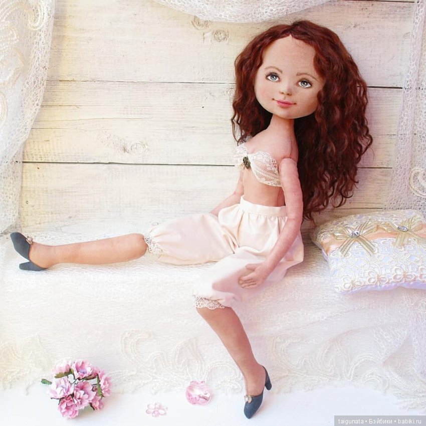 Текстильная кукла с объёмным личиком (фото 2)