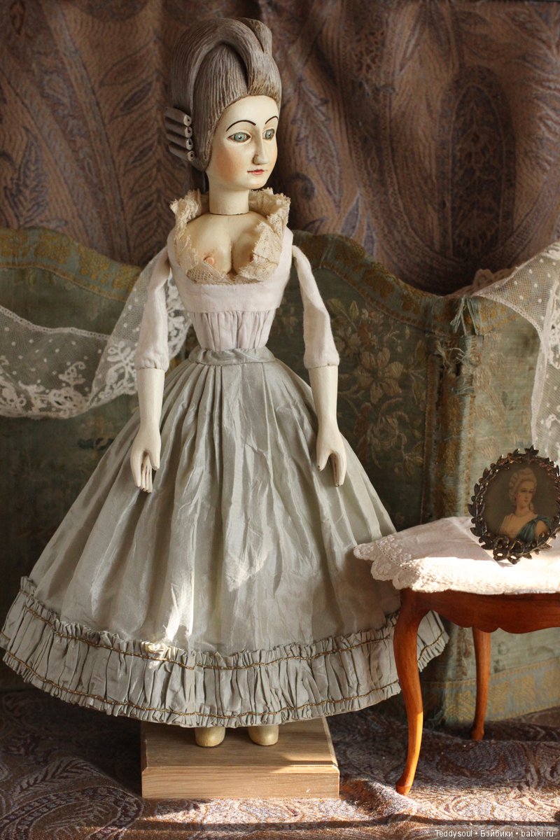 French Court Doll - французская придворная кукла