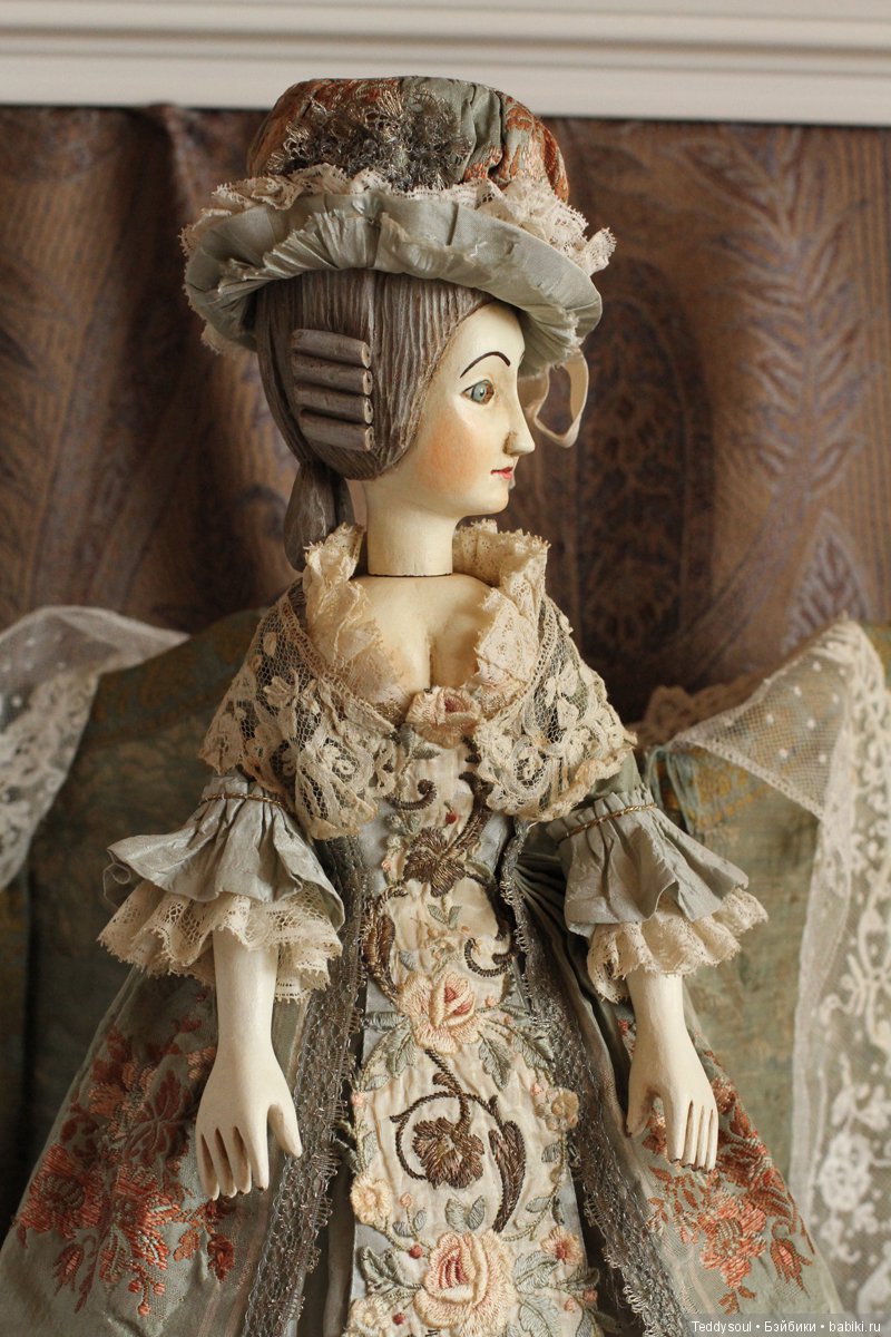 French Court Doll - французская придворная кукла