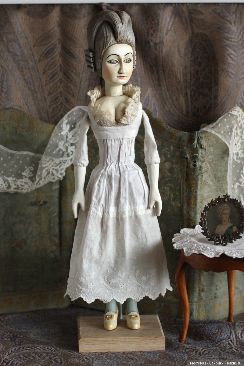 French Court Doll - французская придворная кукла