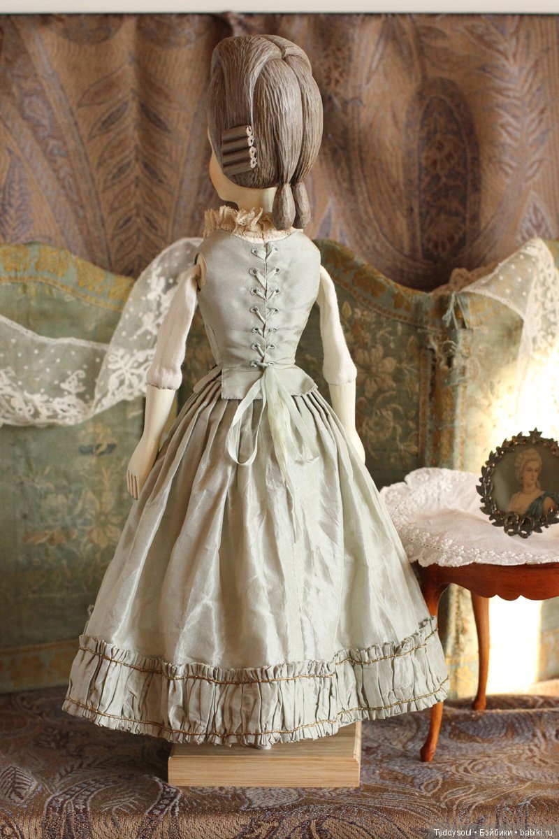 French Court Doll - французская придворная кукла