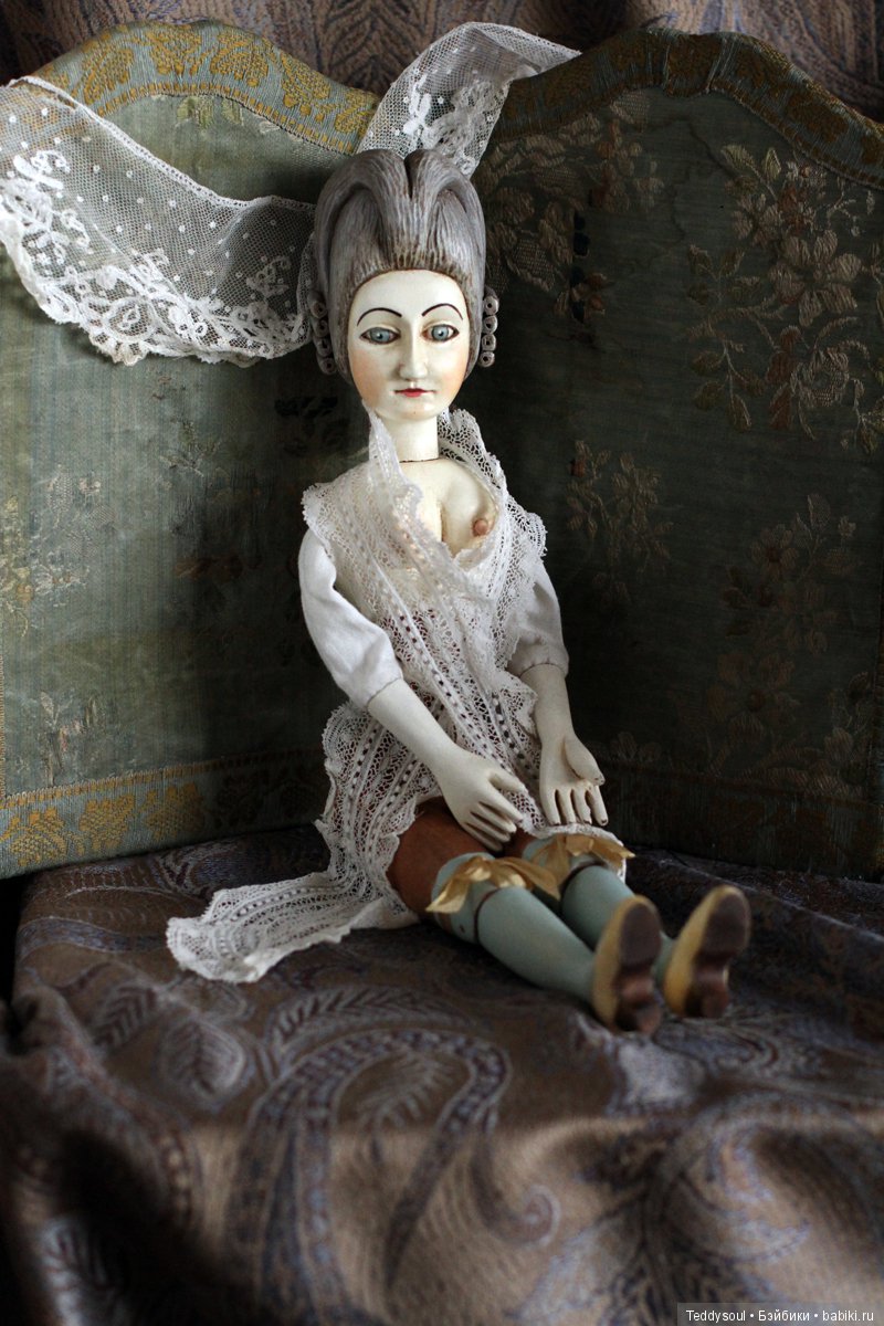 French Court Doll - французская придворная кукла