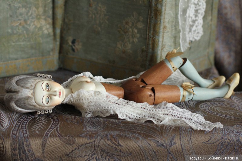 French Court Doll - французская придворная кукла