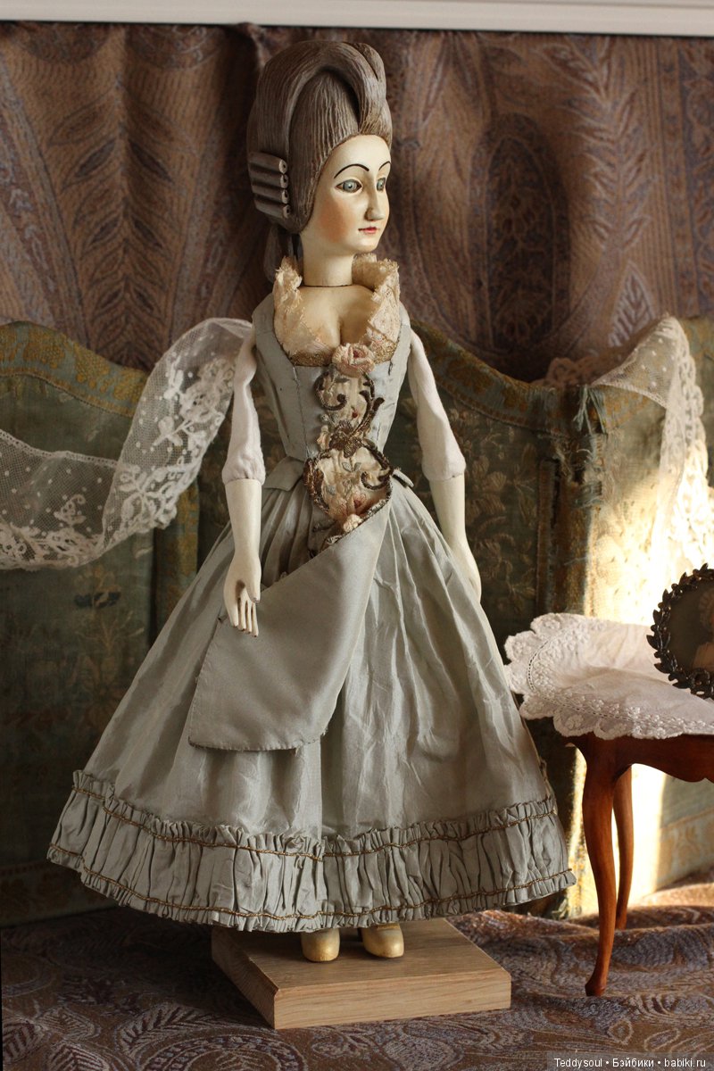 French Court Doll - французская придворная кукла