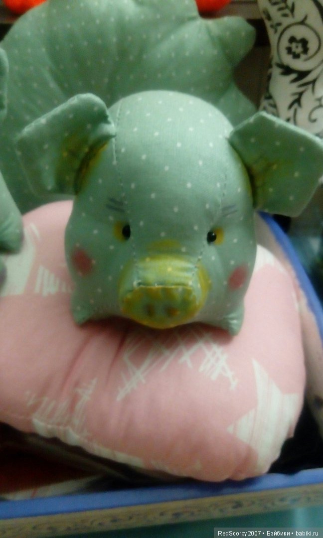 Мои новые игрушки-хрюшки по моей авторской выкройке... готовимся к Новому Году (фото 6)